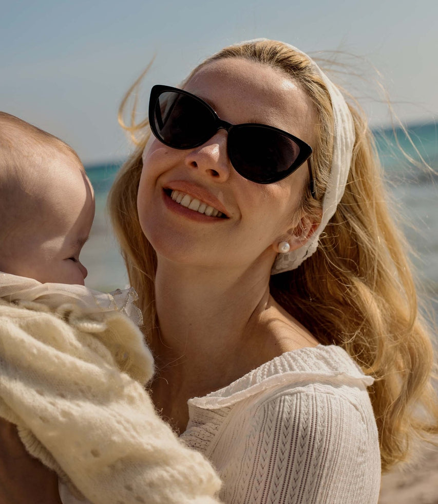 DÔEN BY GARRETT LEIGHT DOYENNE SUNGLASSES -- BLACK